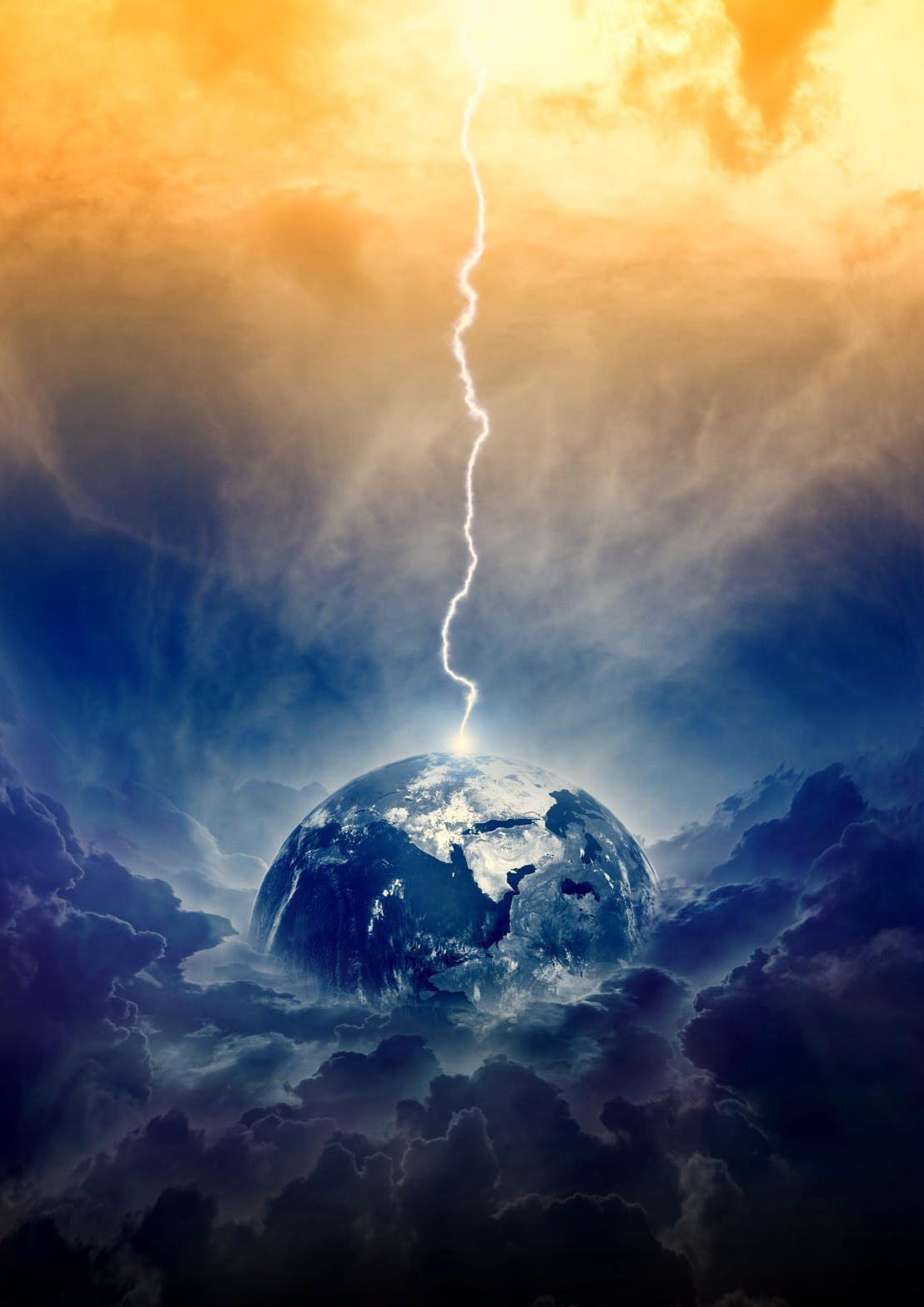 얼티메이트 라이트닝_페이지_1.png