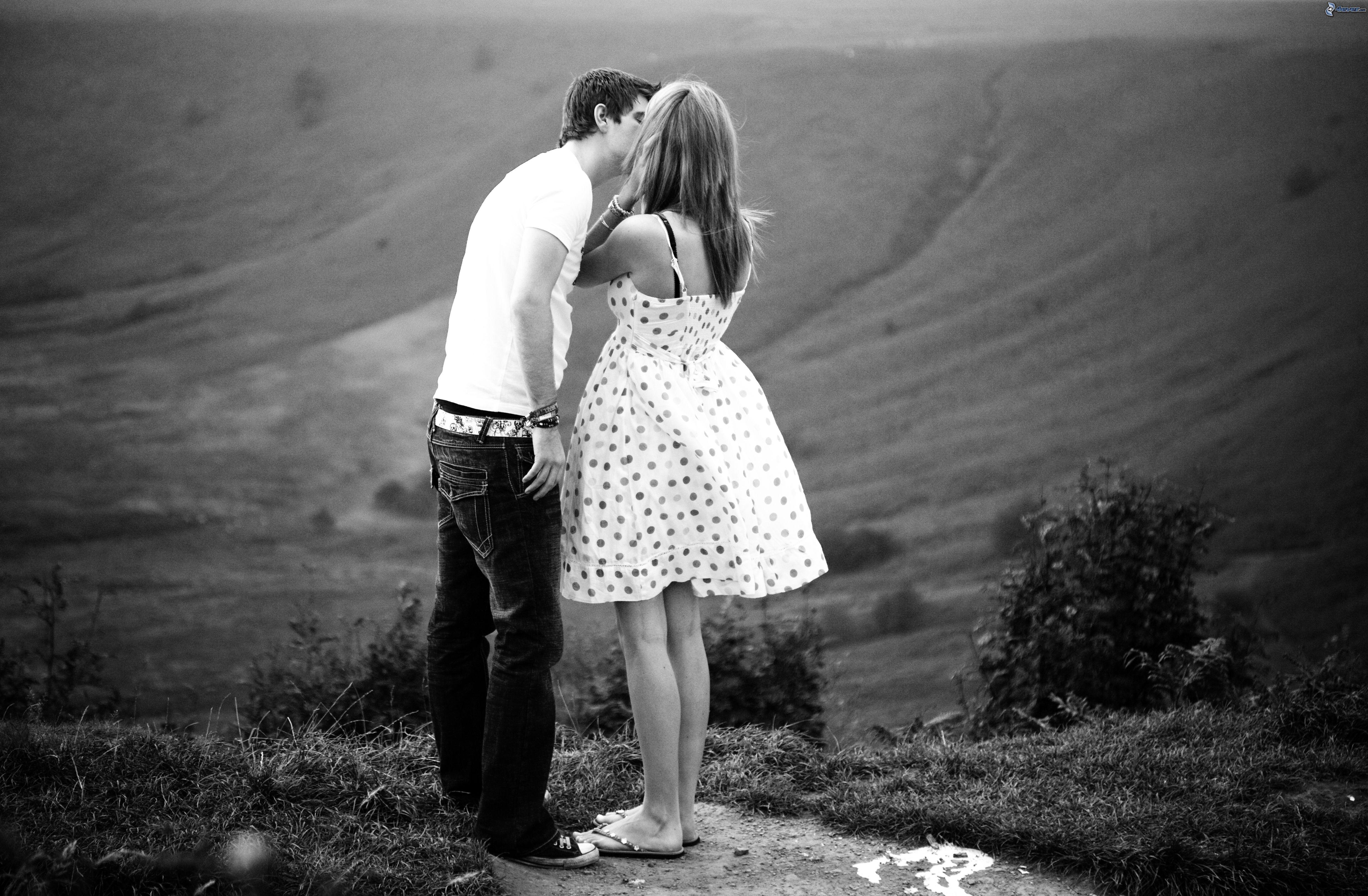 [pictures.4ever.eu] couple, kiss 158478.jpg